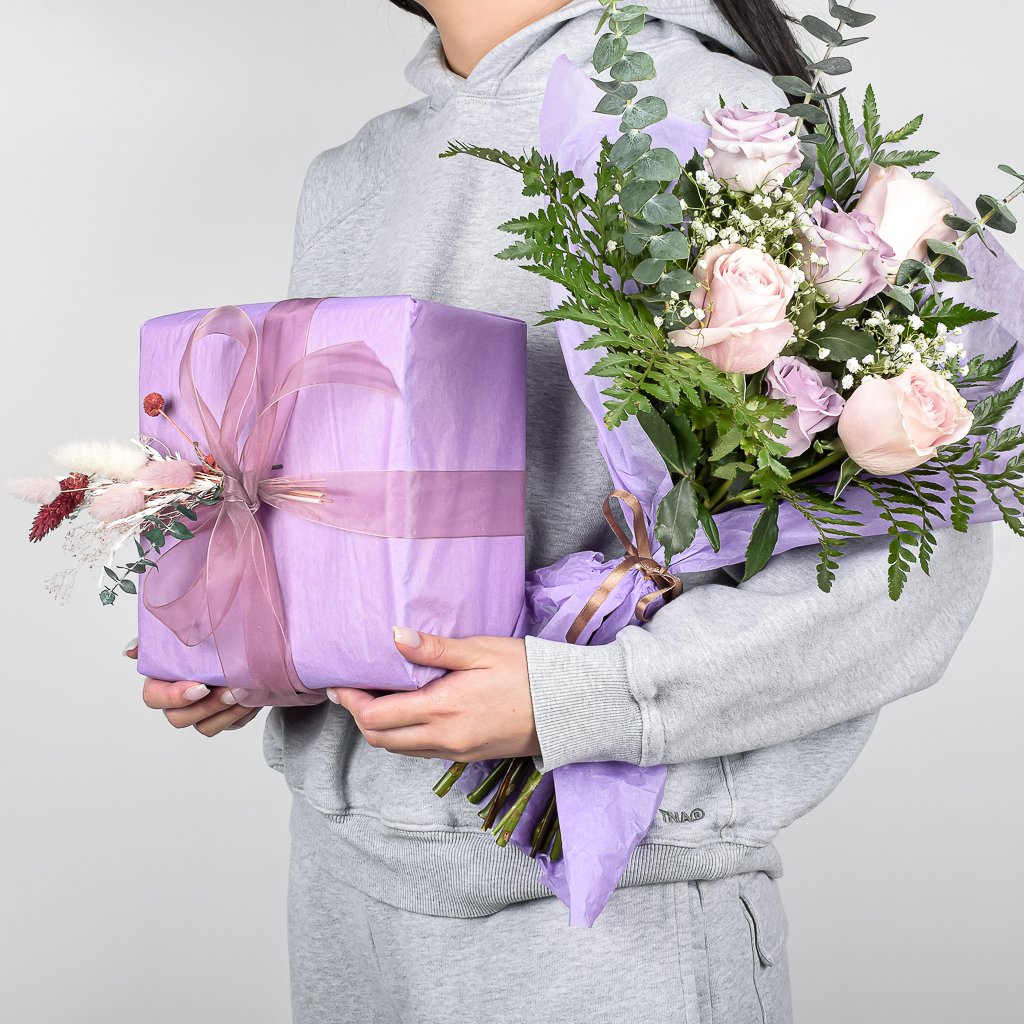 Roses And Spa Gift Box