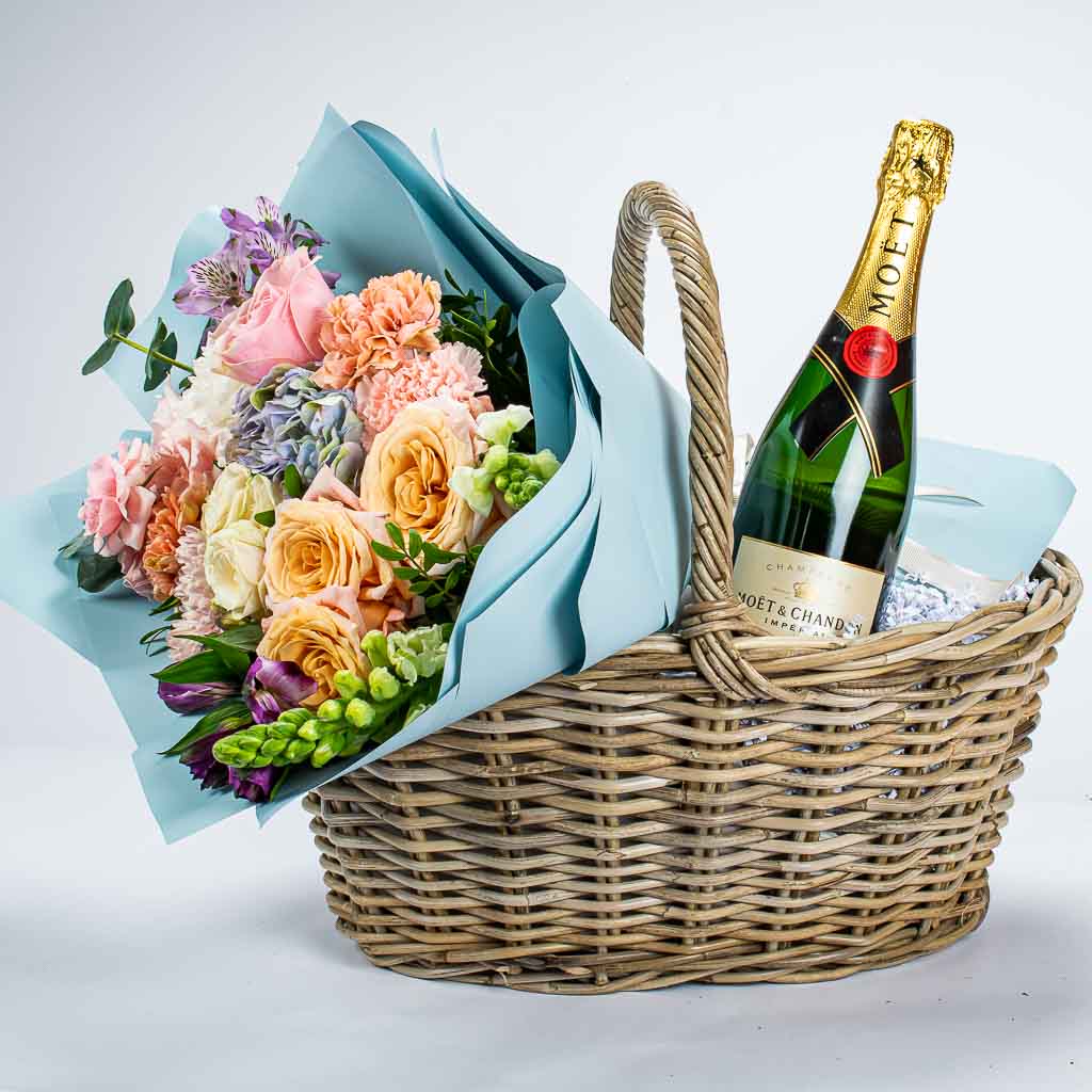 Moet in Blooms Gift Box
