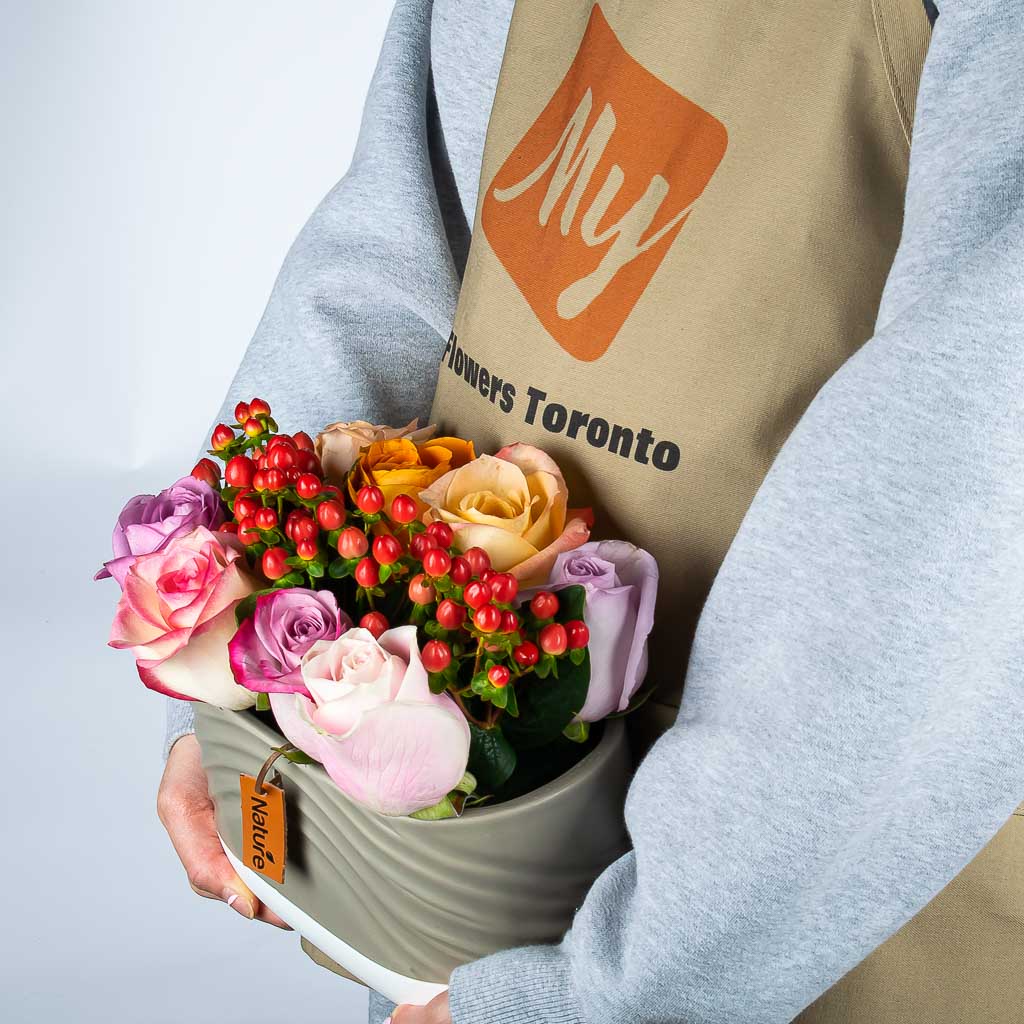Centerpiece Mixed Roses for Mothers
