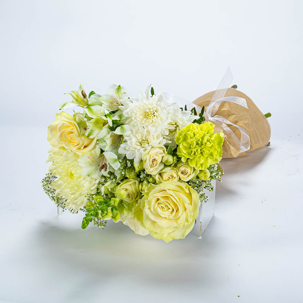 White Flower Bouquet Arrangement