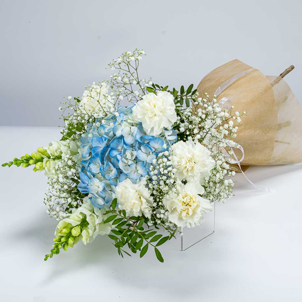 Simple Pastel Bouquet