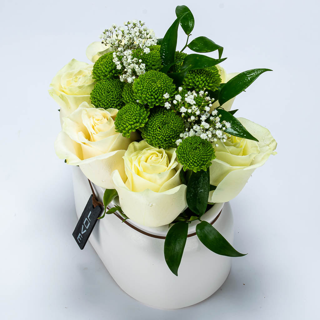 Centerpiece With White Roses
